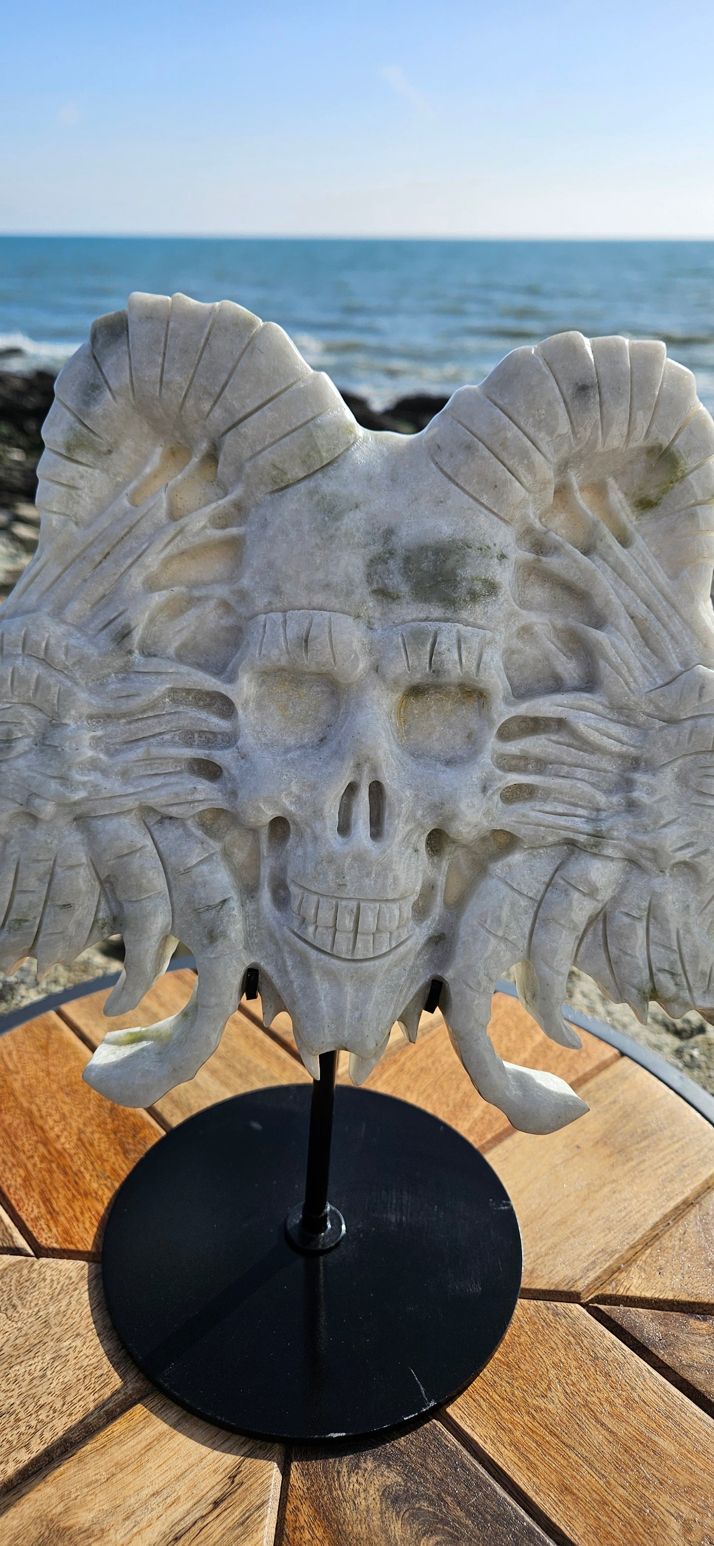 Jade Skull And Dragons Carving