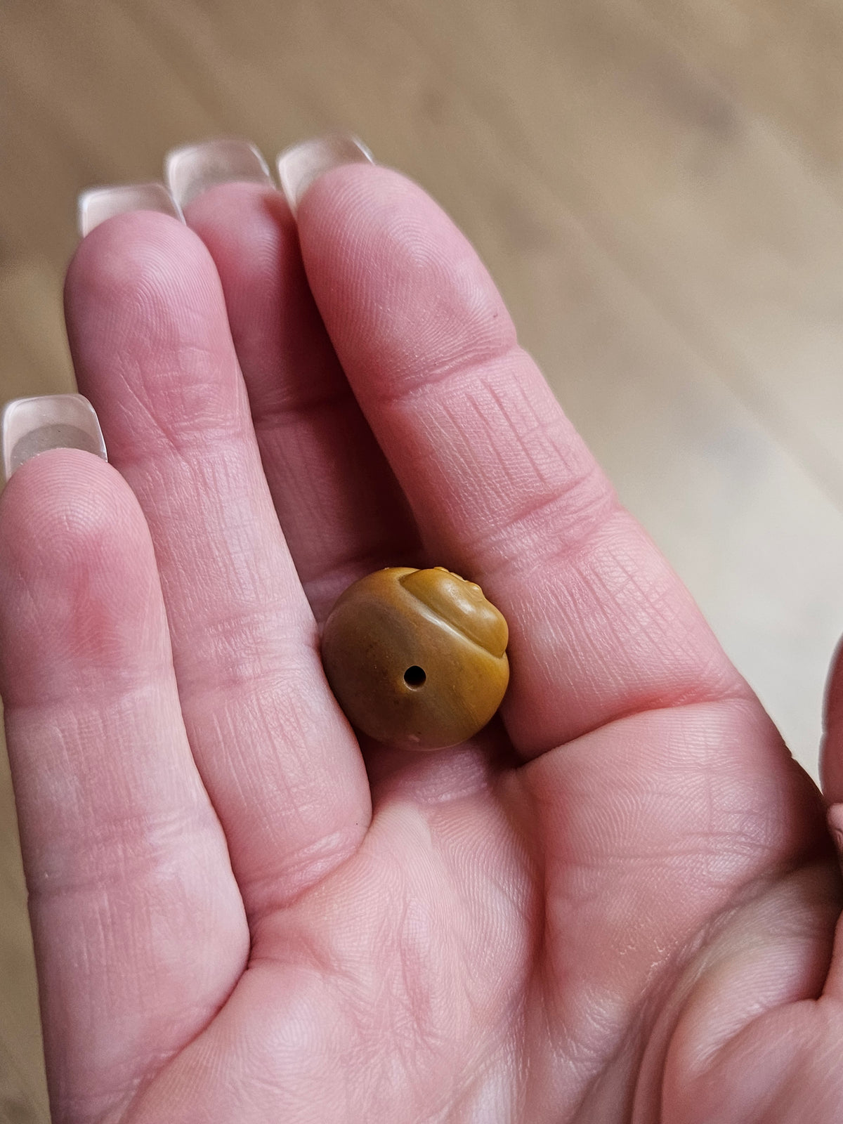 Kawaii Alashan Agate Pig Hood Face Charm Bead