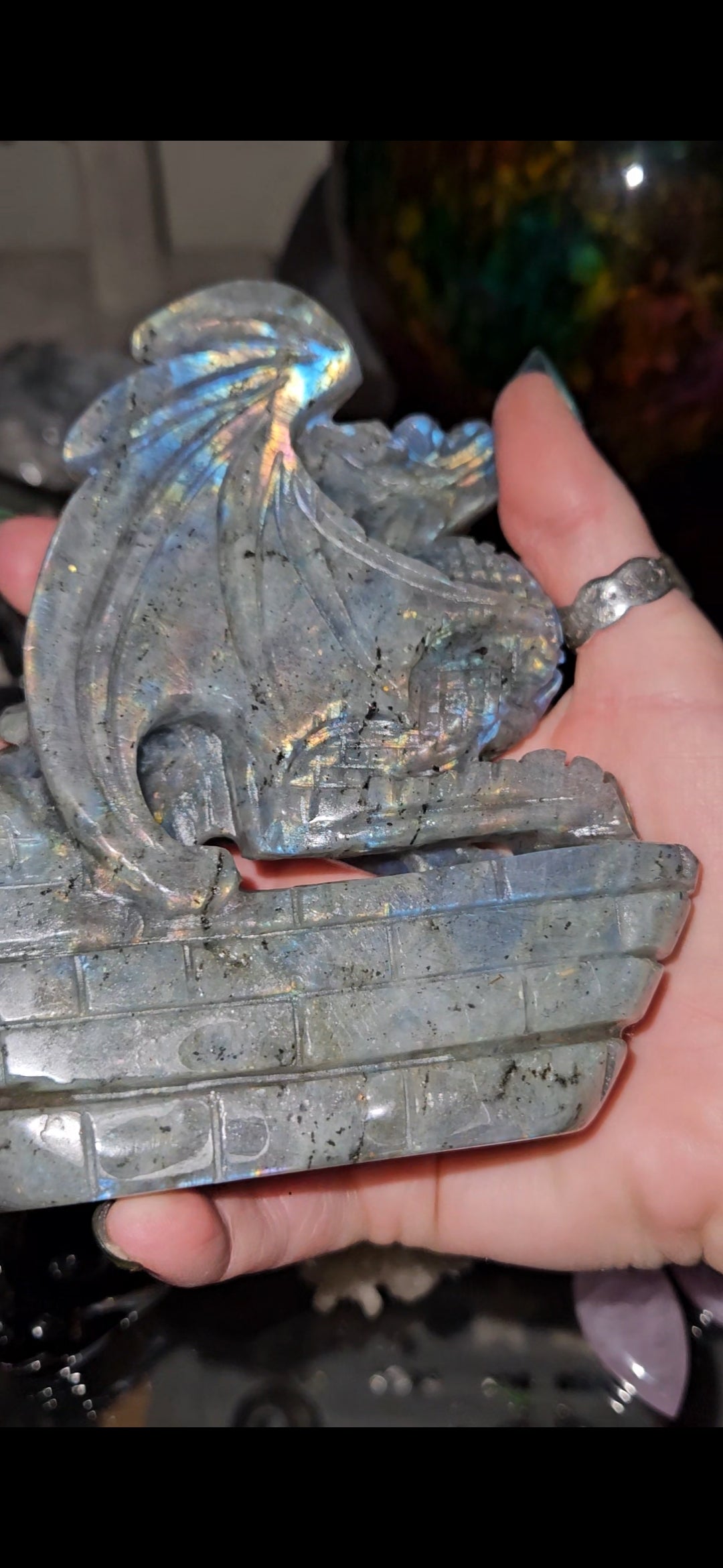 Flashy Labradorite Dragon Carving – Mystical Crystal Dragon Statue